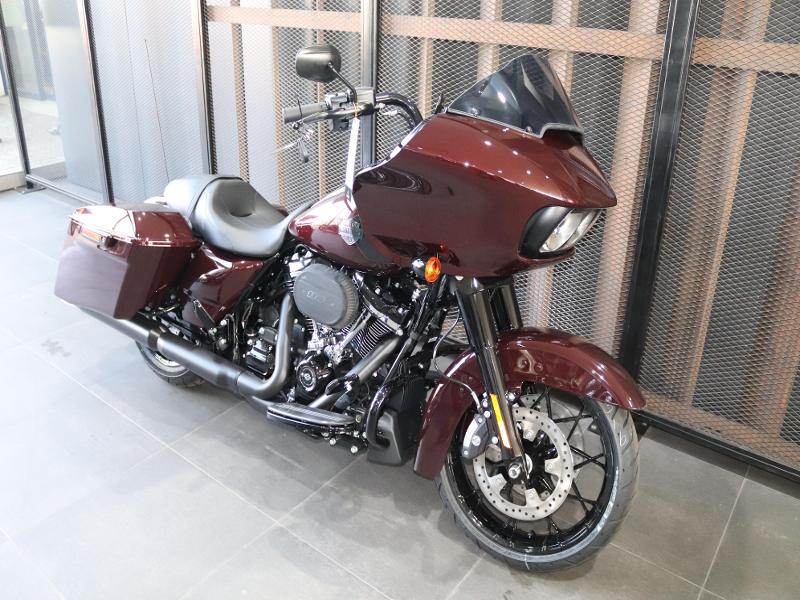 Harley Davidson Touring Road Glide Special 114