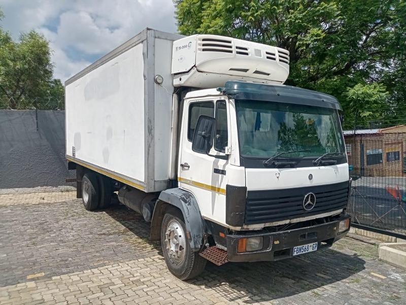 Mercedes Benz 4 Ton